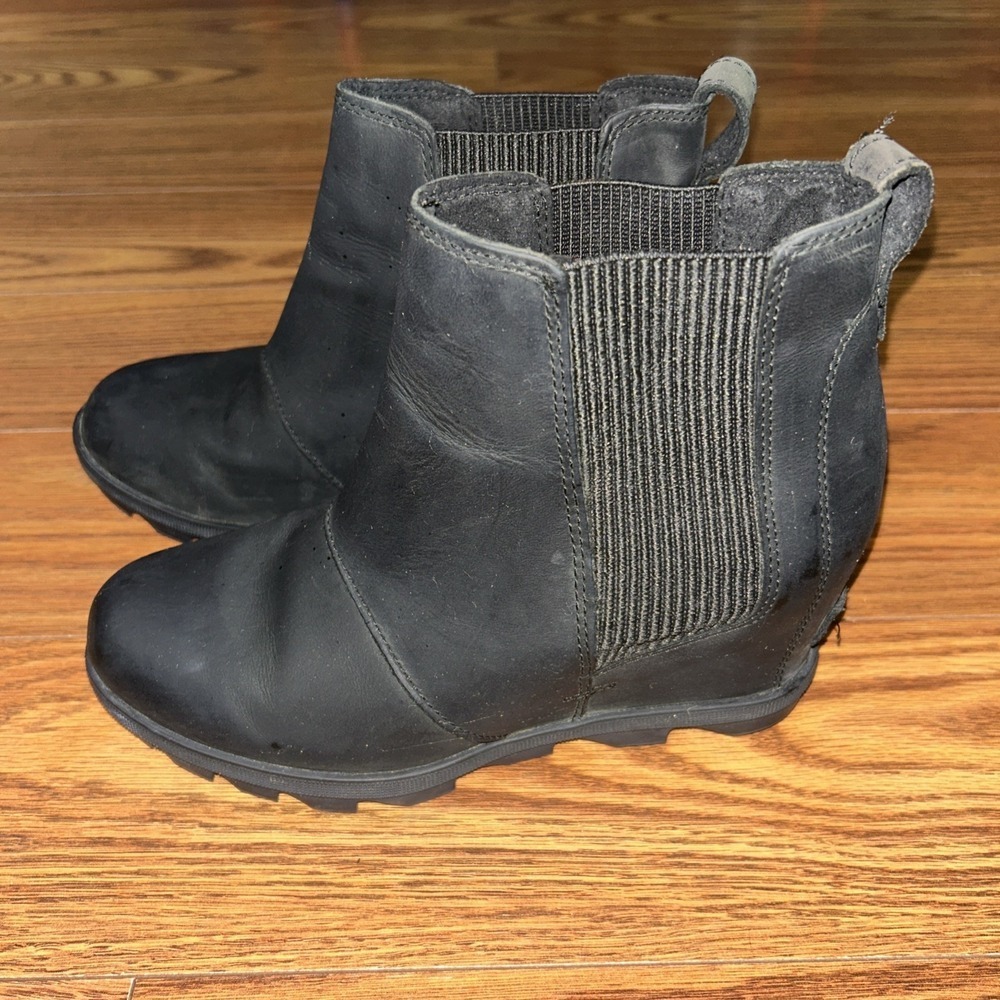 Sorel Women Joan Of Arctic Boot Size 7.5 Black Waterproof Chelsea Bootie Wedges - Picture 1 of 7